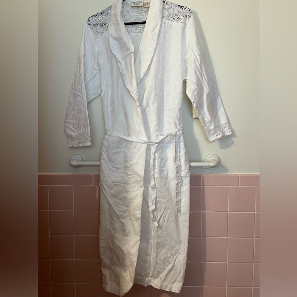 Vintage Victoria’s Secret Robe